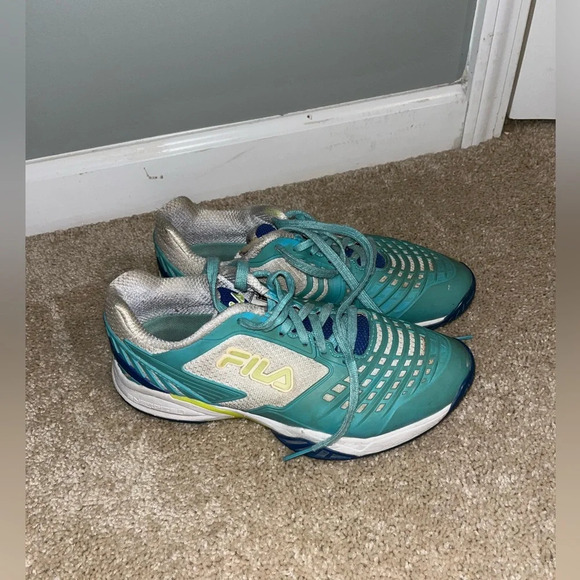 Fila Tennis Shoes - Picture 1 of 9